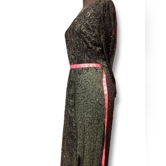 Long black beaded gown - Picture 7 of 10